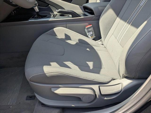 new 2025 Hyundai Elantra car, priced at $24,528