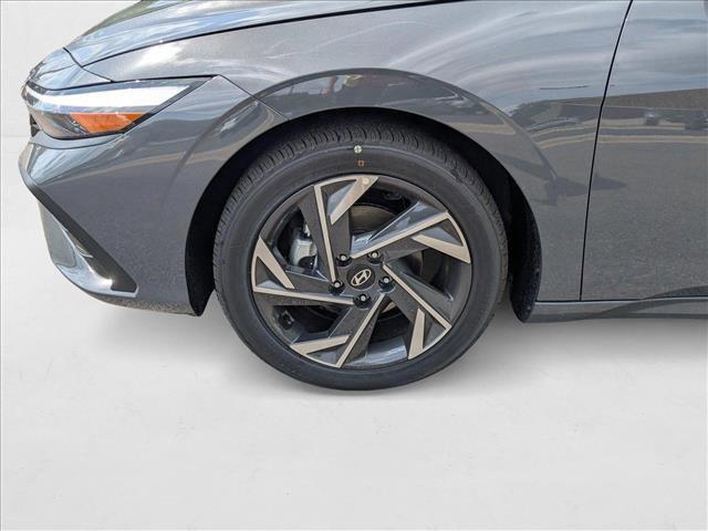 new 2025 Hyundai Elantra car, priced at $22,866