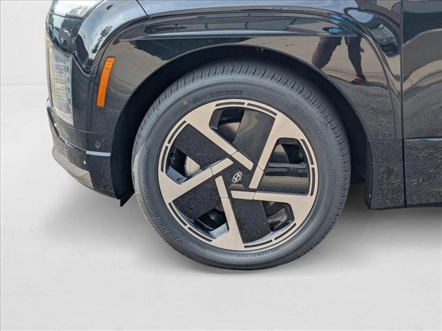 new 2026 Hyundai IONIQ 9 car, priced at $77,200