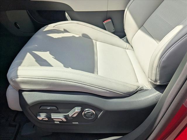 new 2026 Hyundai SANTA FE HEV car, priced at $51,797