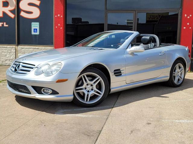 used 2007 Mercedes-Benz SL-Class car, priced at $14,999