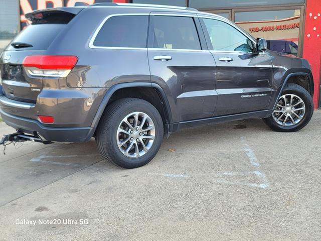 used 2015 Jeep Grand Cherokee car, priced at $12,999