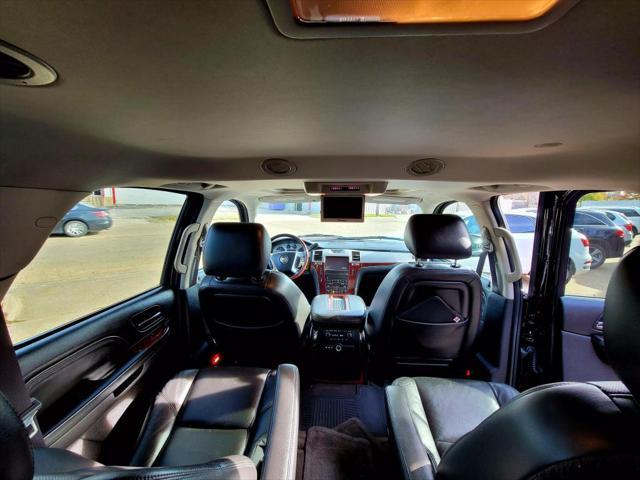 used 2013 Cadillac Escalade car, priced at $13,999