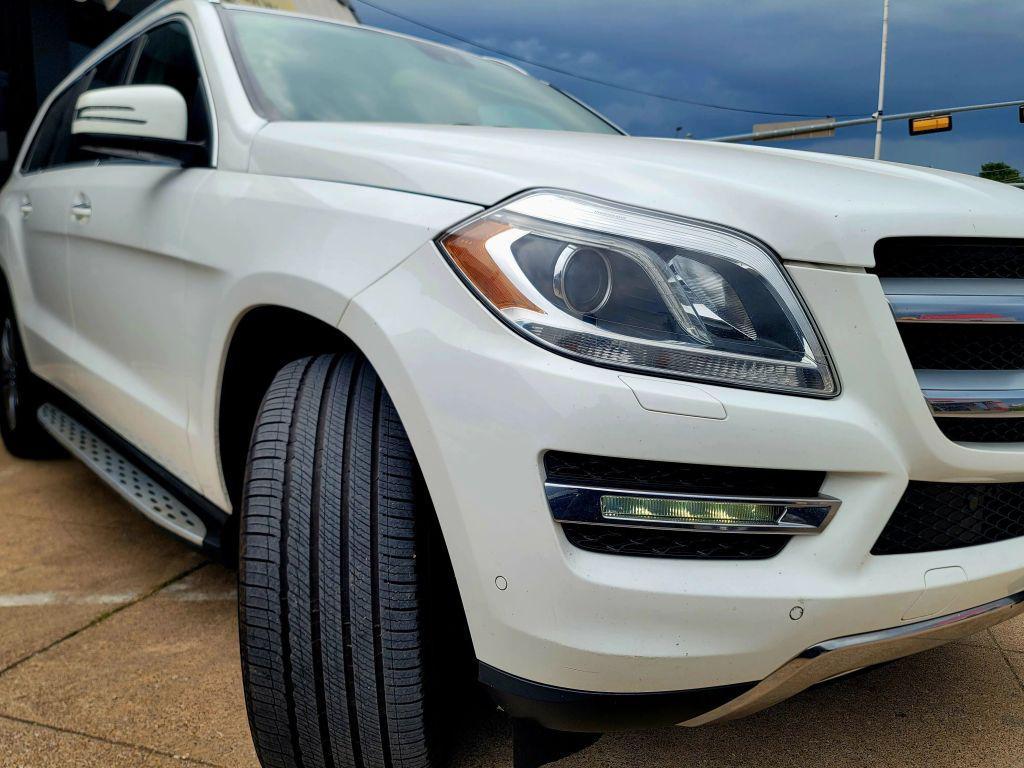 used 2015 Mercedes-Benz GL-Class car, priced at $12,499