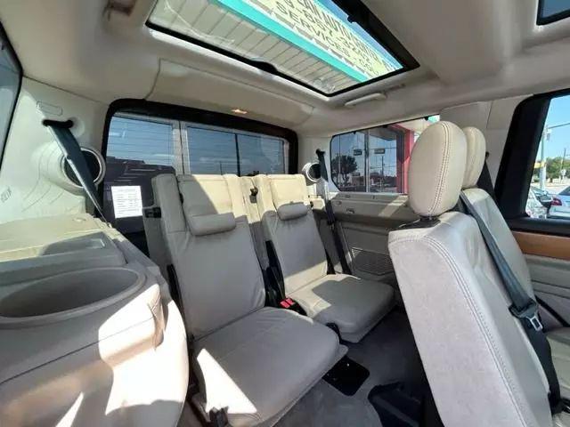 used 2015 Land Rover LR4 car, priced at $12,999