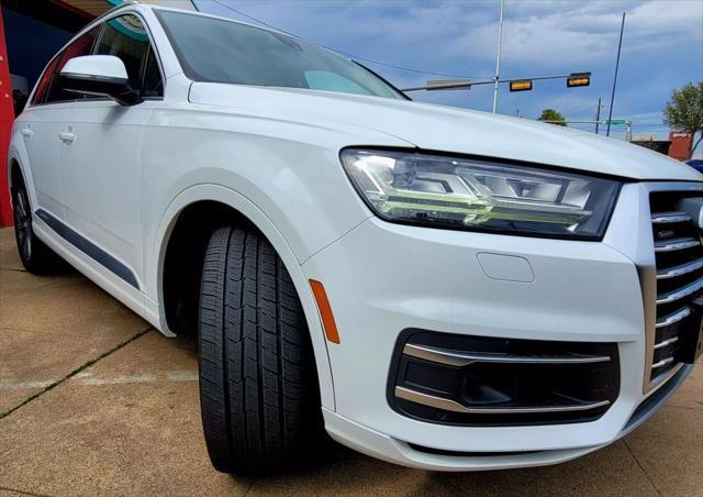 used 2018 Audi Q7 car, priced at $17,999