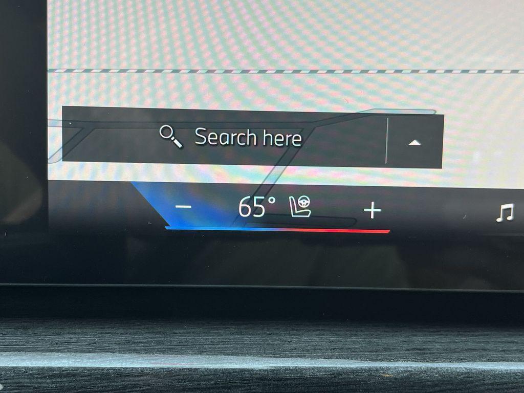 new 2025 BMW 740 car, priced at $105,625