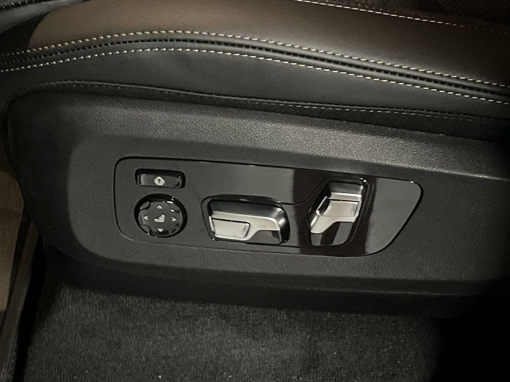 used 2026 BMW X7 car, priced at $99,230