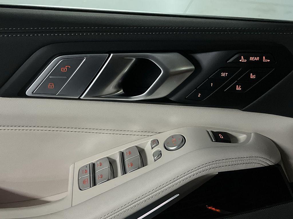 used 2026 BMW X7 car, priced at $98,315