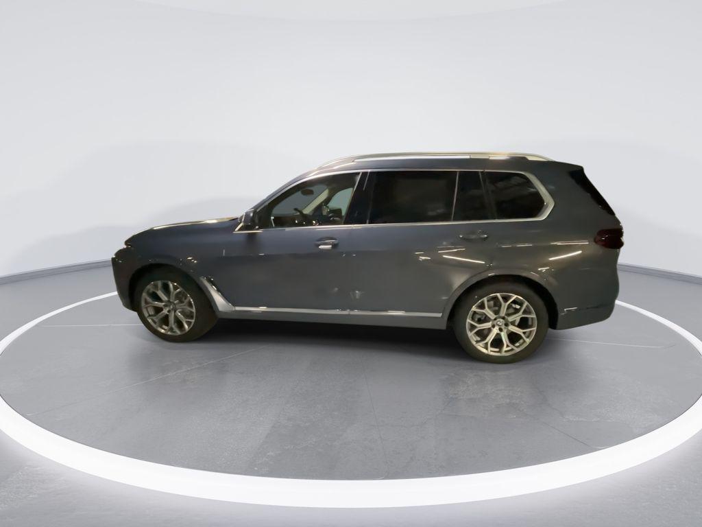 new 2026 BMW X7 car, priced at $93,625