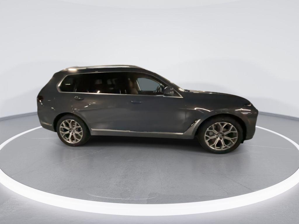 new 2026 BMW X7 car, priced at $93,625