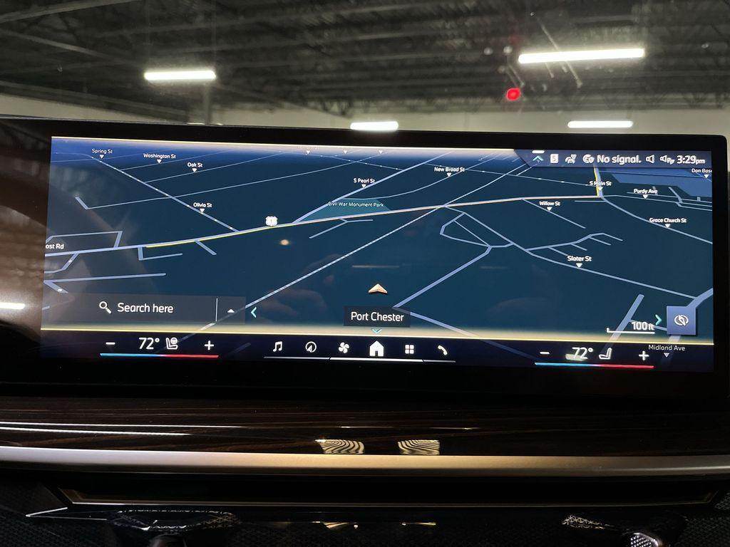 new 2026 BMW X7 car, priced at $93,625