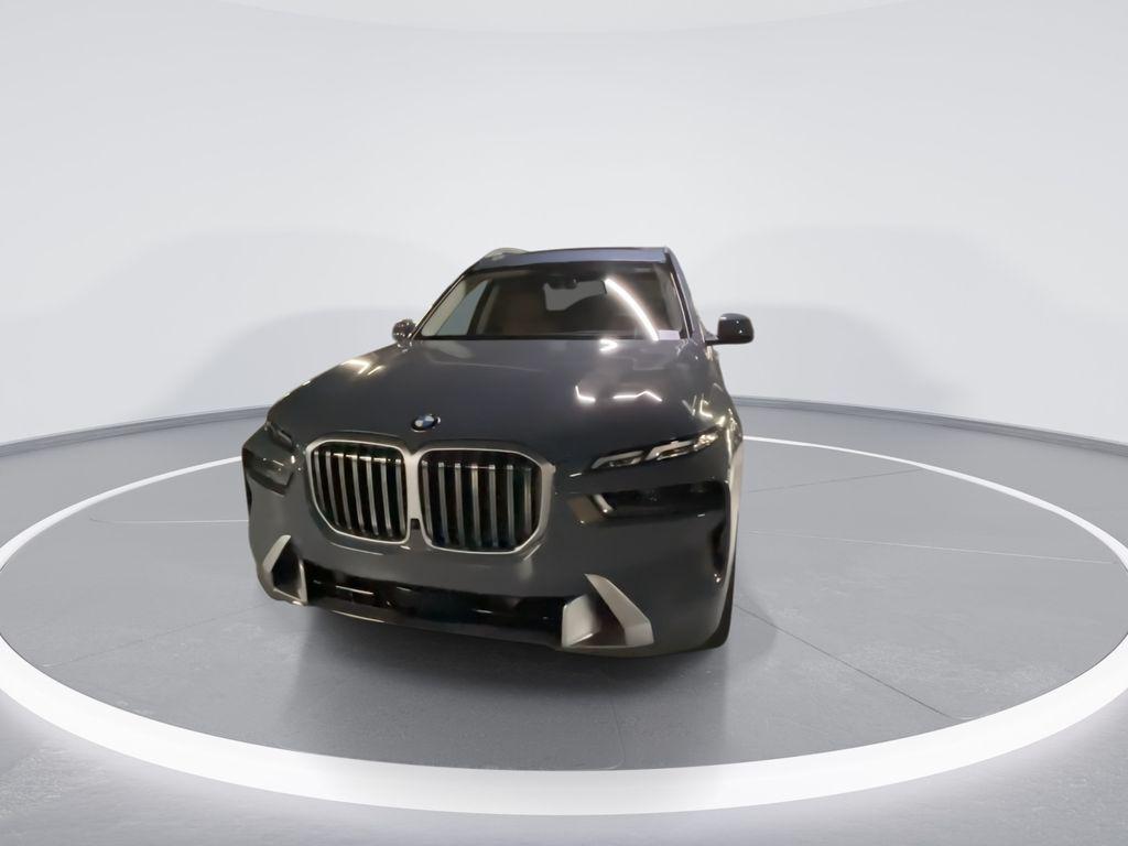 new 2026 BMW X7 car, priced at $93,625