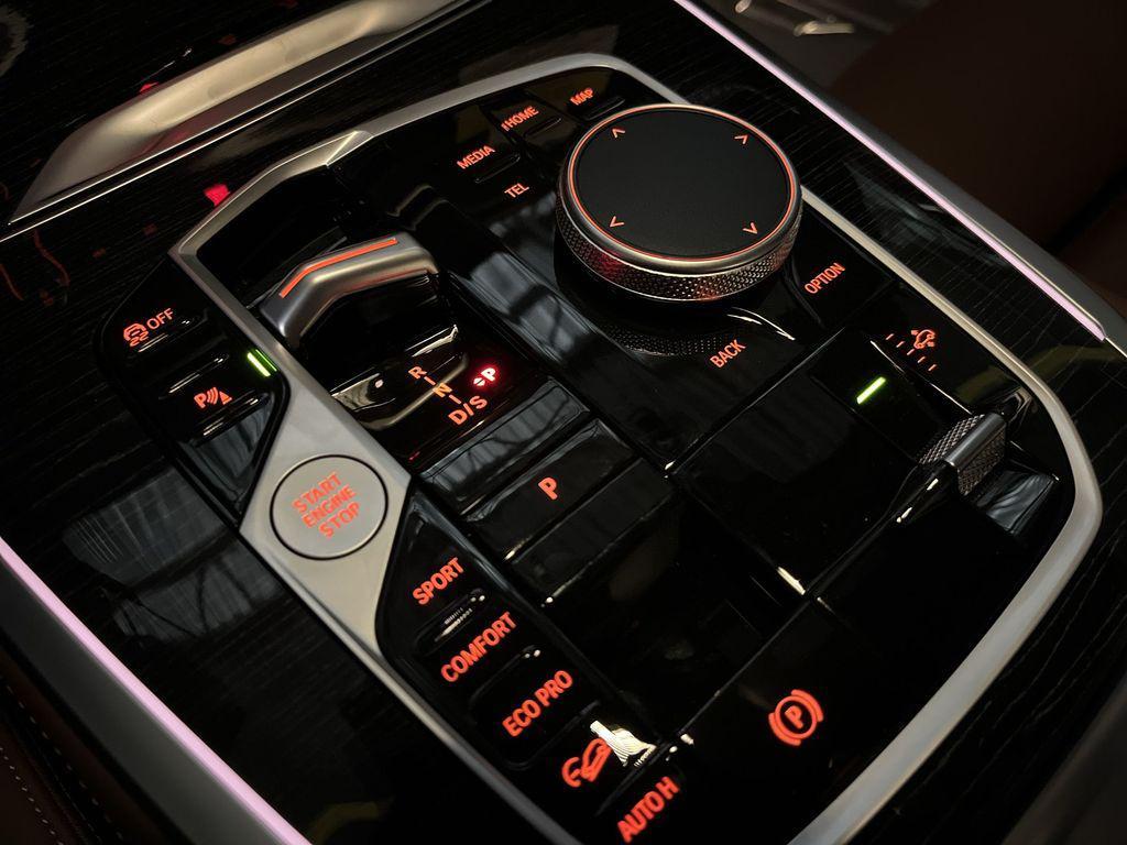 new 2026 BMW X7 car, priced at $95,840