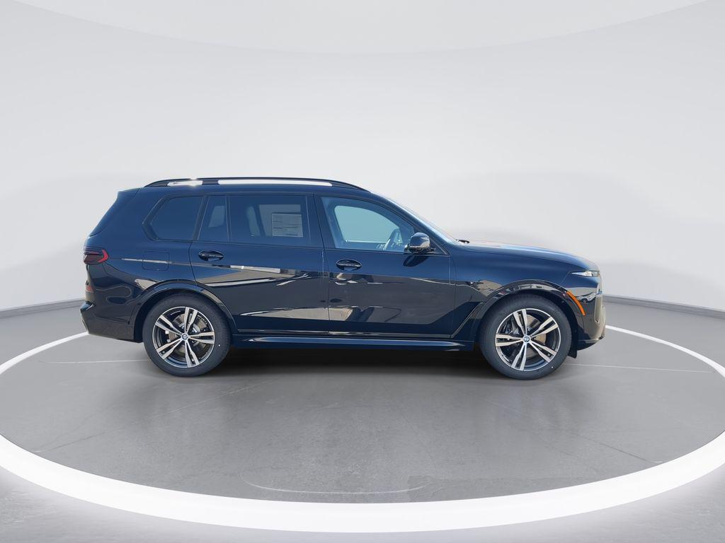 new 2026 BMW X7 car, priced at $98,580