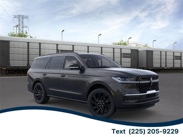 new 2025 Lincoln Navigator car, priced at $103,104