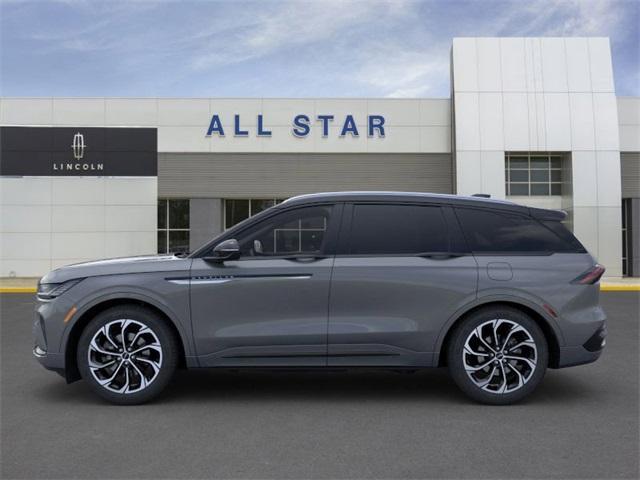 new 2025 Lincoln Nautilus car, priced at $65,380