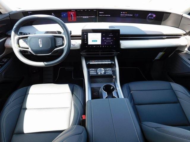 new 2025 Lincoln Nautilus car, priced at $52,757