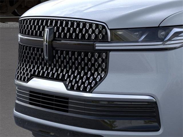 new 2025 Lincoln Navigator car, priced at $99,464