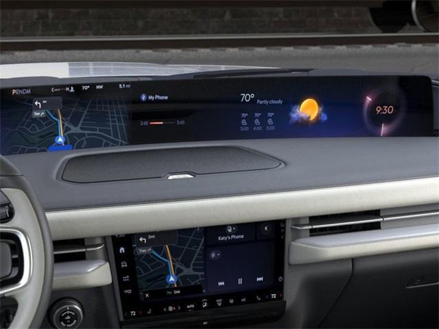 new 2025 Lincoln Navigator car, priced at $99,464