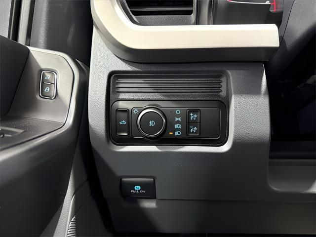 new 2025 Ford F-250 car, priced at $57,680