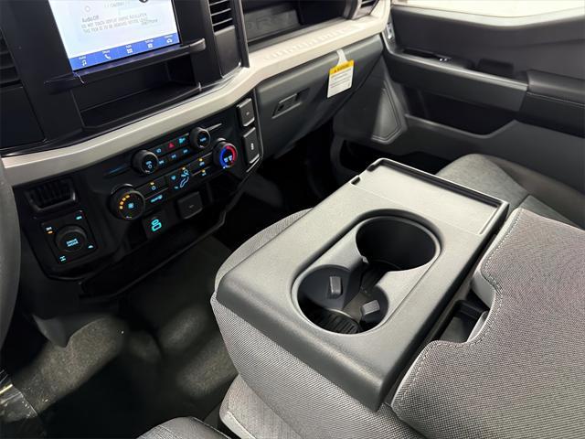 new 2025 Ford F-250 car, priced at $59,680