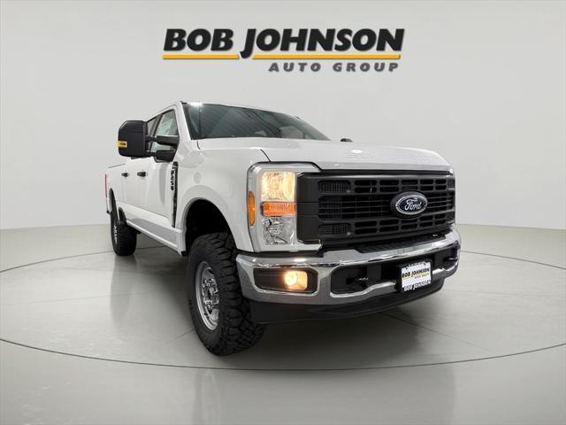new 2025 Ford F-250 car, priced at $53,200