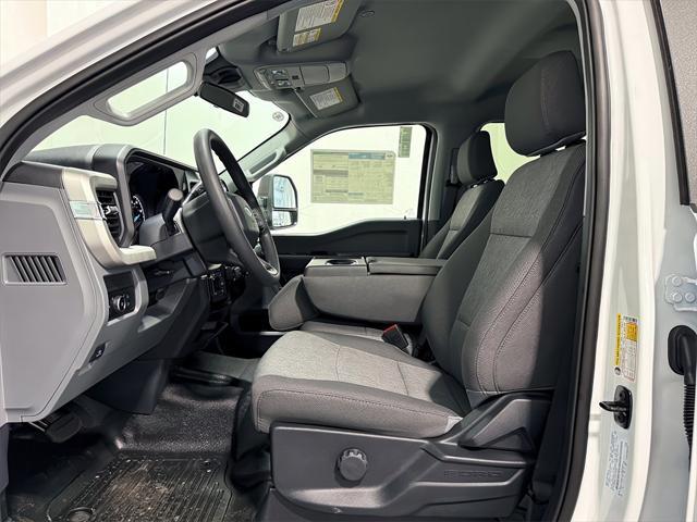 new 2025 Ford F-250 car, priced at $55,200