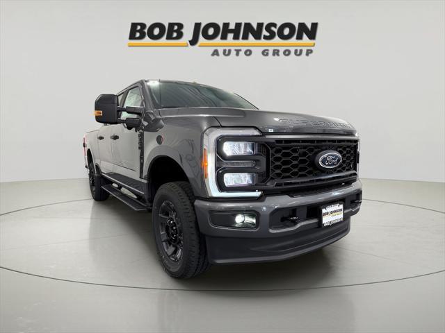 new 2025 Ford F-350 car, priced at $61,370