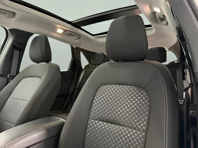 new 2025 Ford Escape car, priced at $30,260