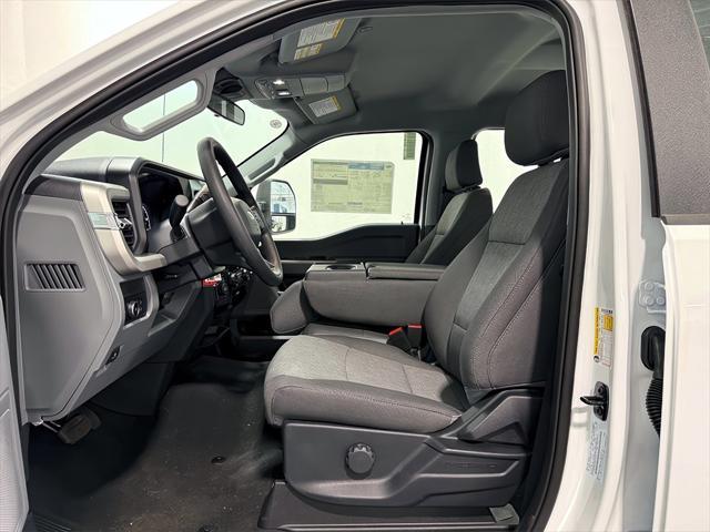 new 2025 Ford F-250 car, priced at $68,670