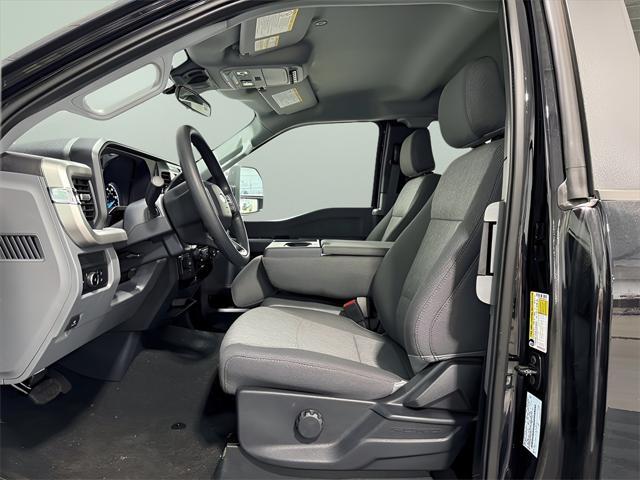 new 2025 Ford F-250 car, priced at $55,575