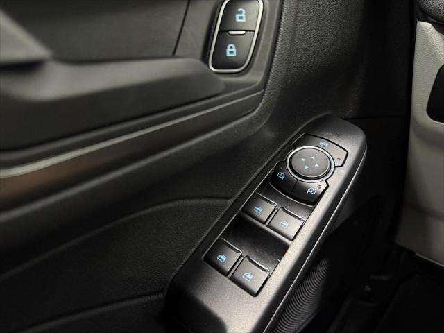 new 2025 Ford Escape car, priced at $26,800