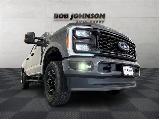 new 2025 Ford F-350 car, priced at $63,130