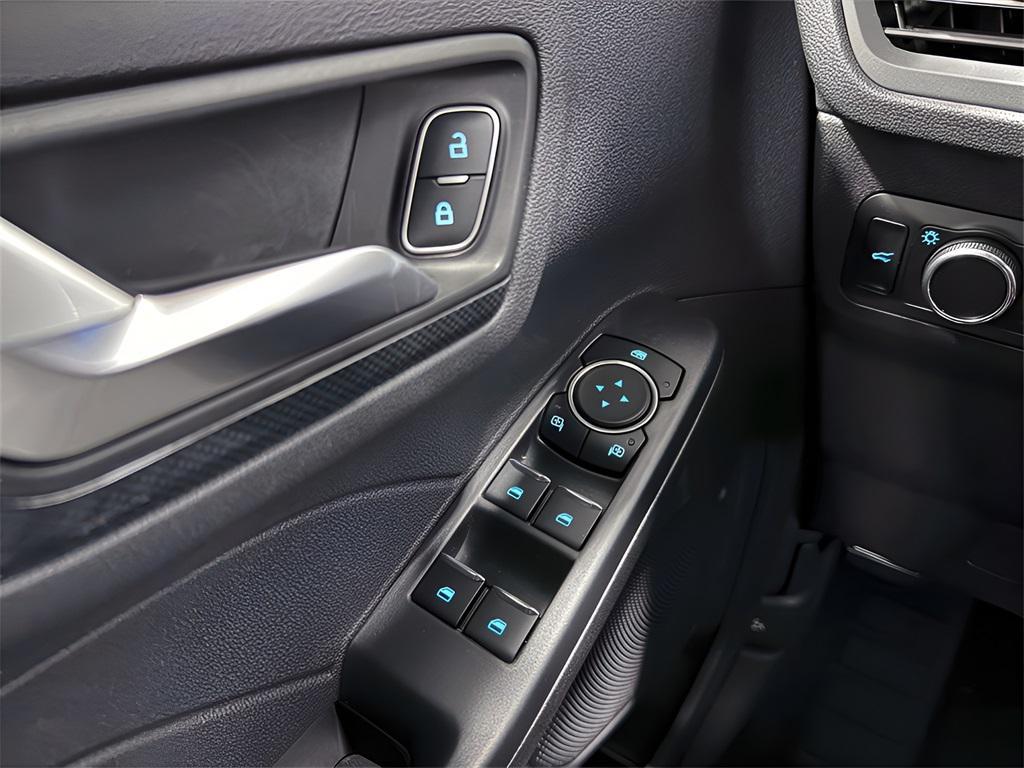 new 2025 Ford Escape car, priced at $31,500