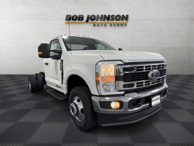 new 2025 Ford F-350 car, priced at $71,525