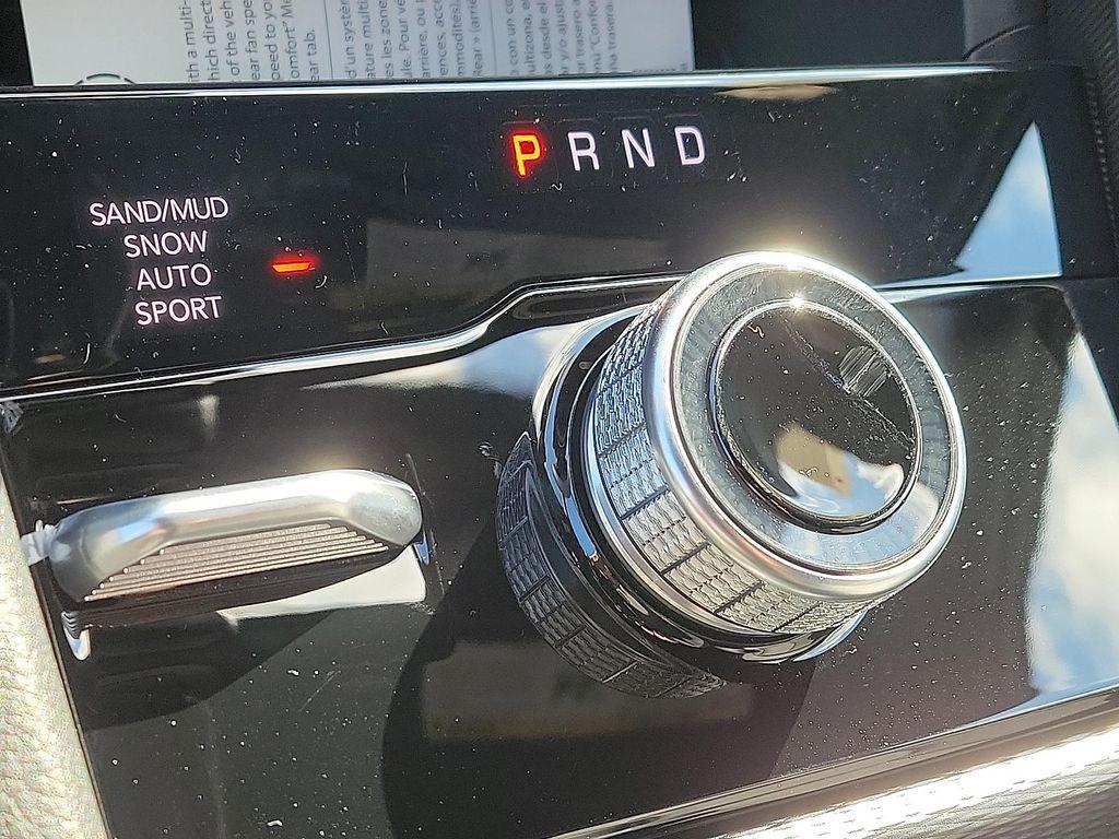new 2025 Jeep Grand Cherokee L car, priced at $54,835