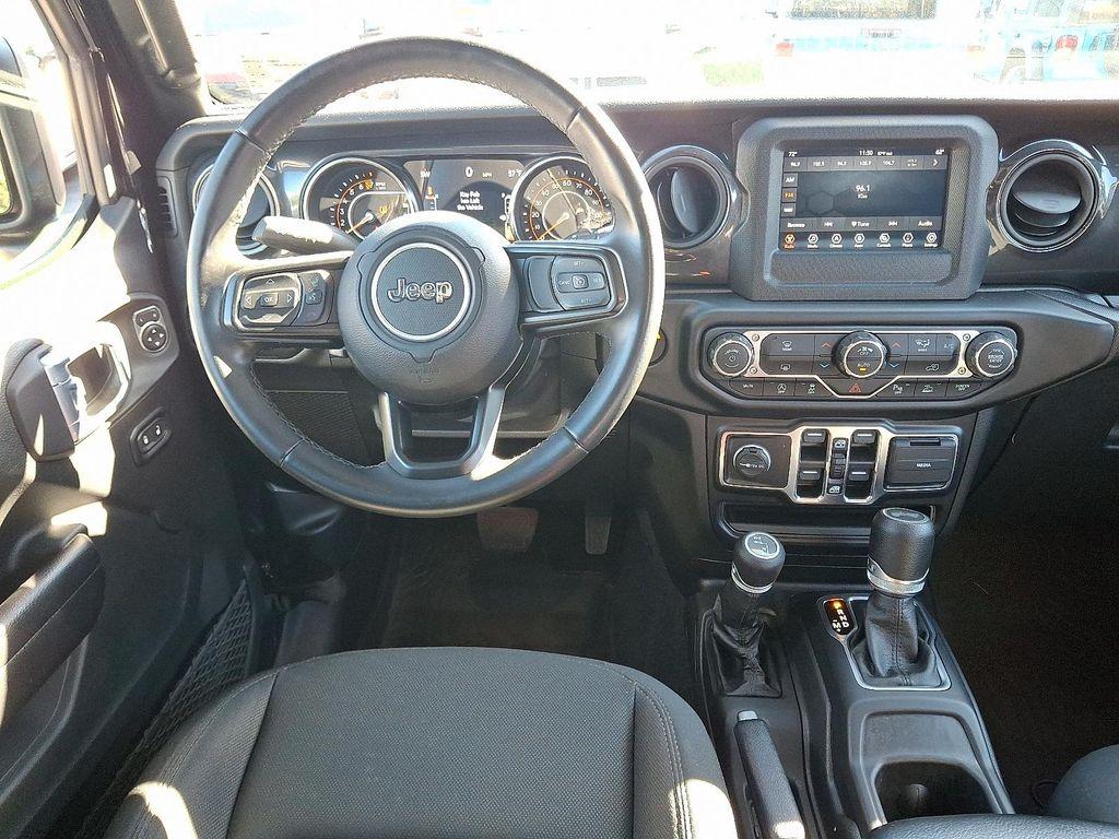 used 2021 Jeep Wrangler Unlimited car, priced at $31,994