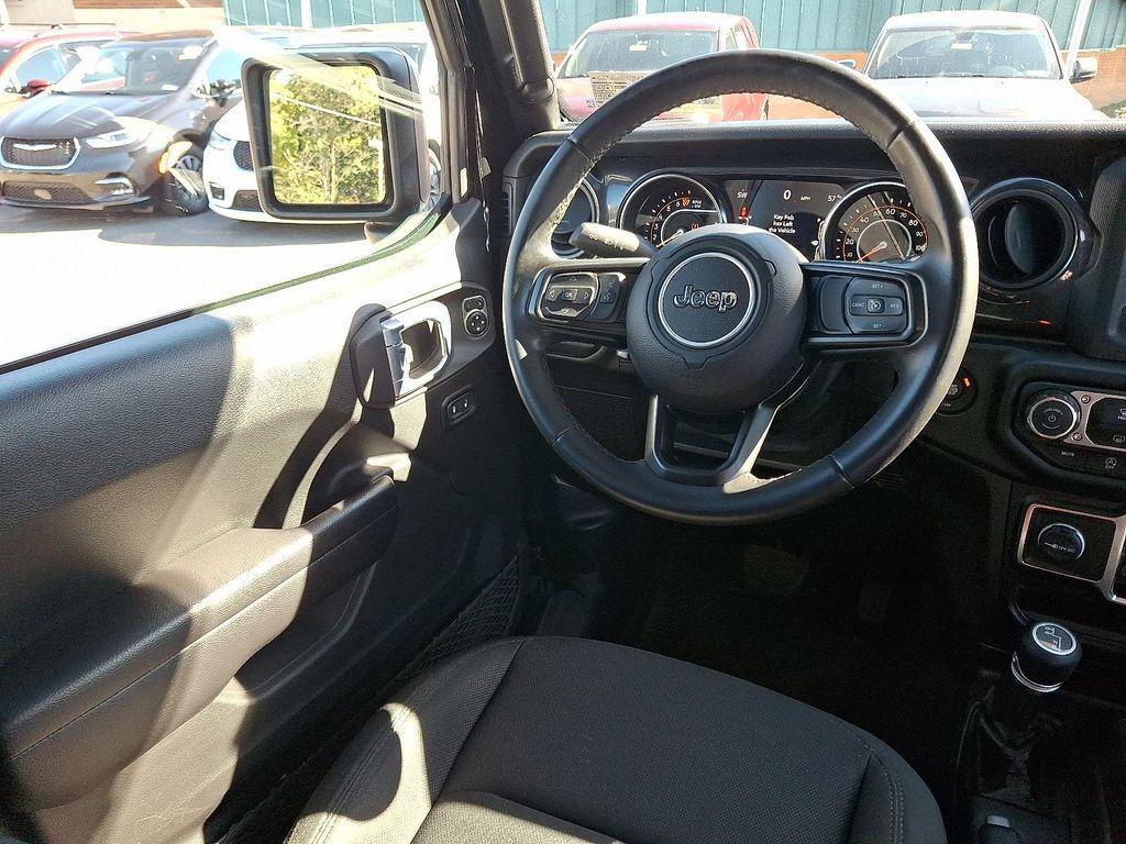 used 2021 Jeep Wrangler Unlimited car, priced at $31,994