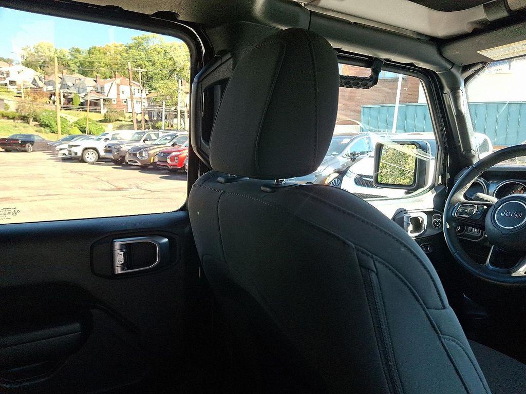 used 2021 Jeep Wrangler Unlimited car, priced at $31,994