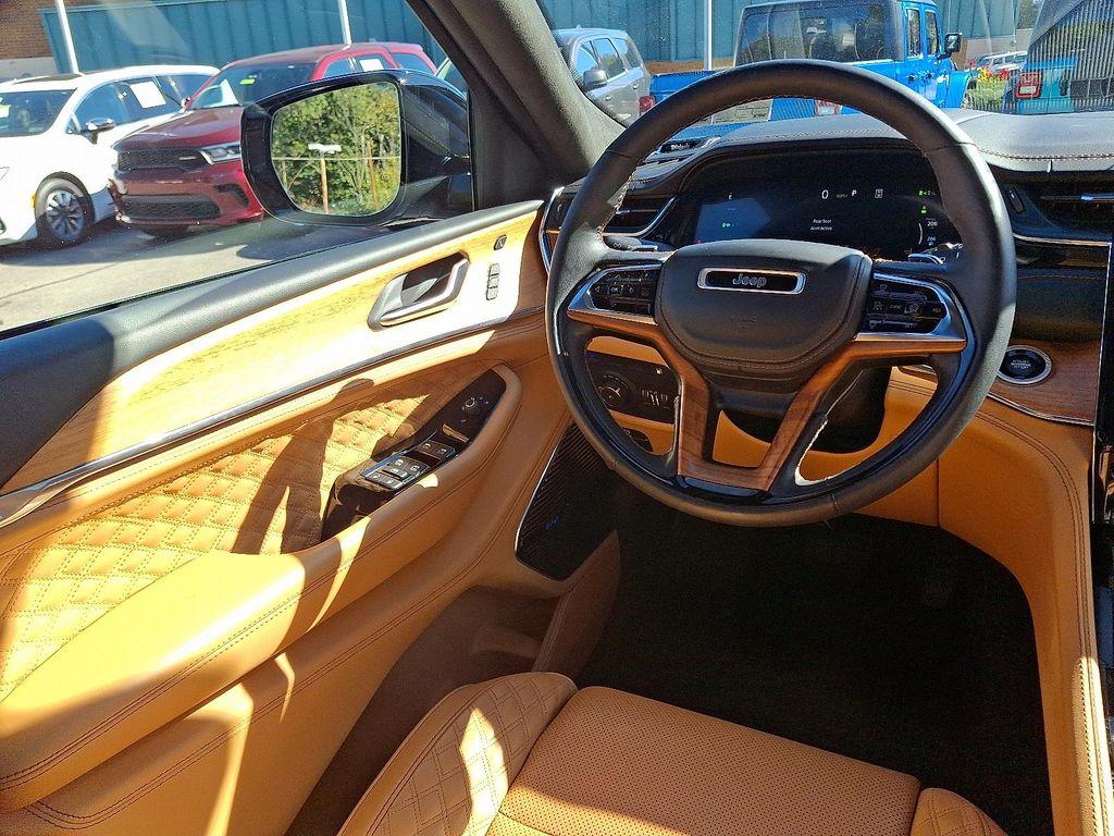 used 2023 Jeep Grand Cherokee 4xe car, priced at $45,335