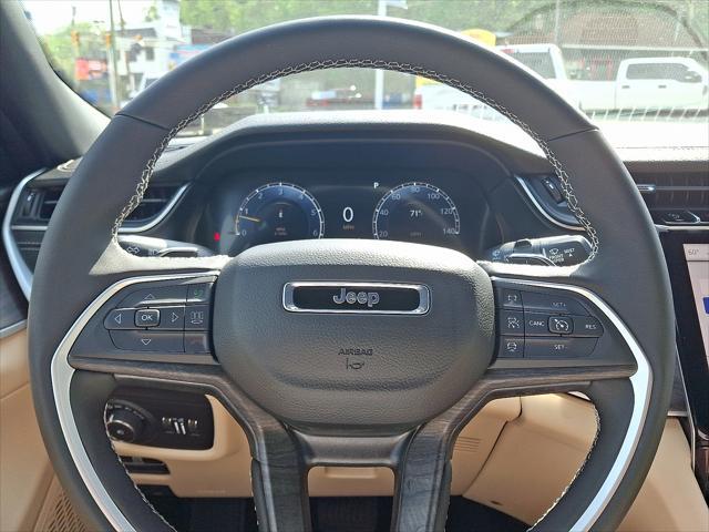 new 2025 Jeep Grand Cherokee car, priced at $52,735