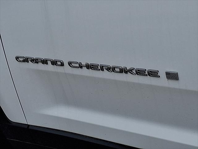 new 2025 Jeep Grand Cherokee car, priced at $46,700
