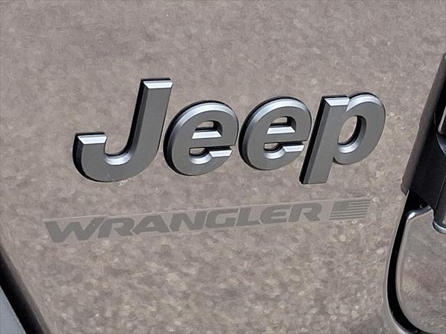 new 2025 Jeep Wrangler car, priced at $37,085