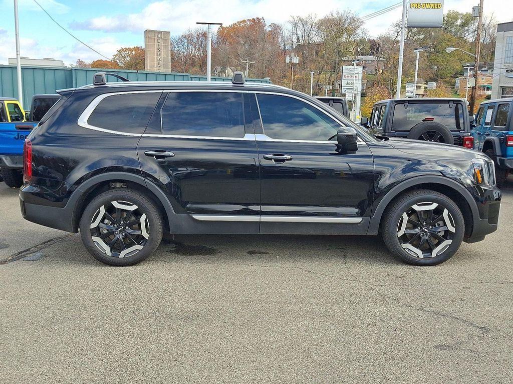 used 2024 Kia Telluride car, priced at $37,896