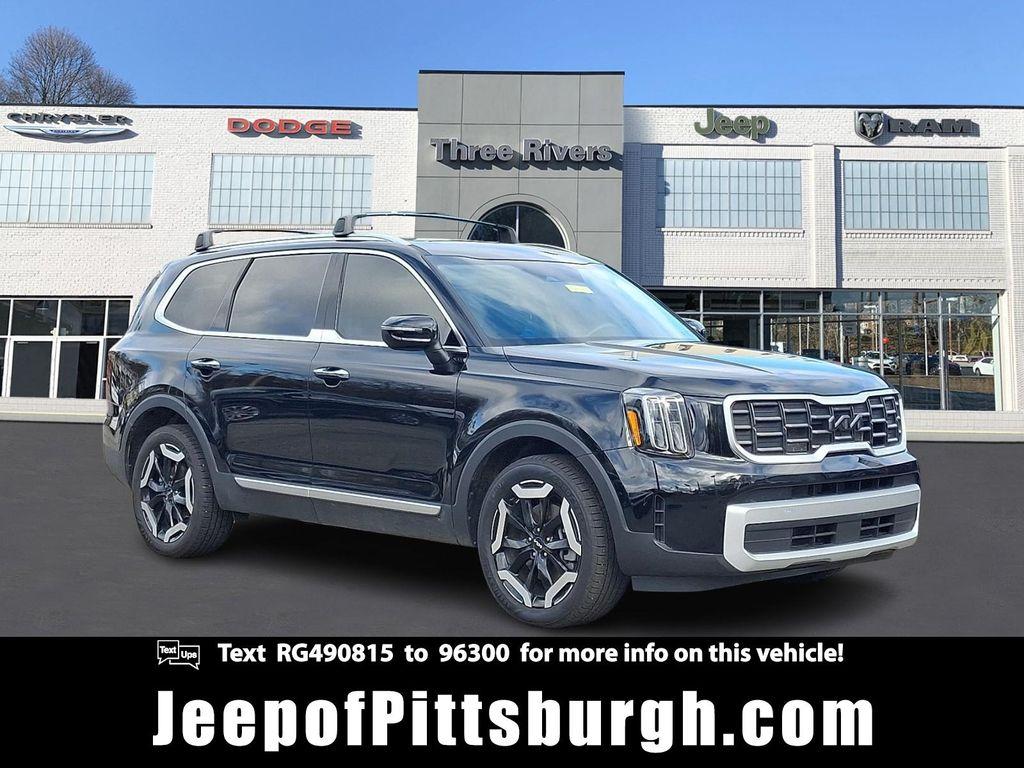 used 2024 Kia Telluride car, priced at $37,896