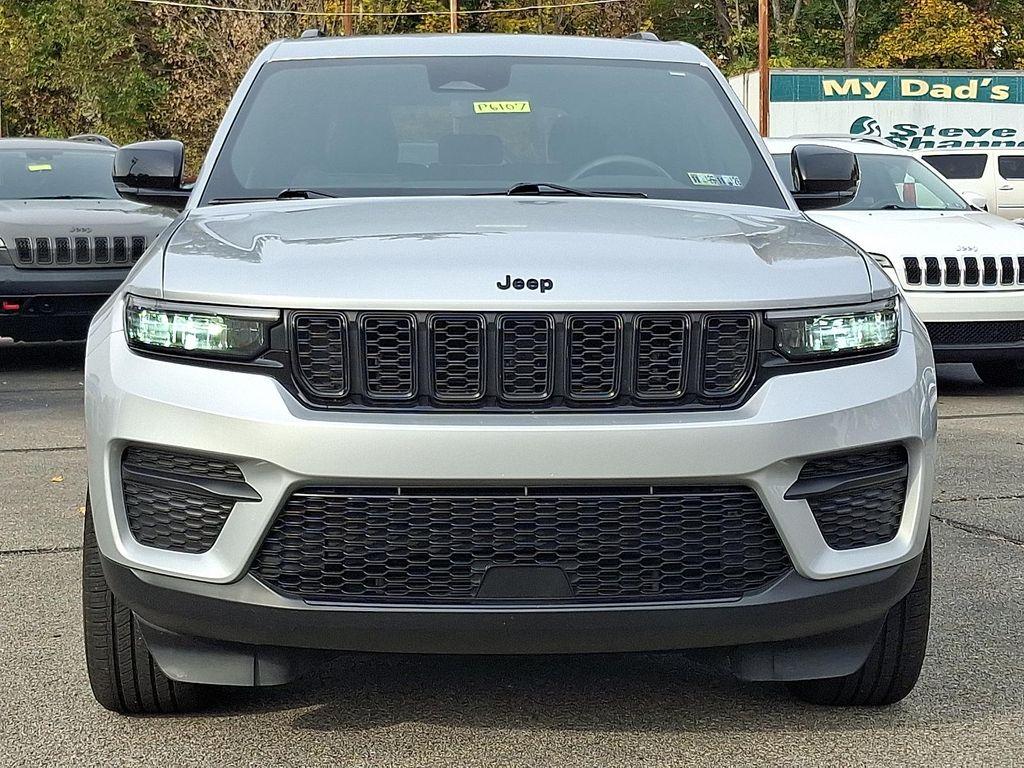 used 2023 Jeep Grand Cherokee car, priced at $35,463