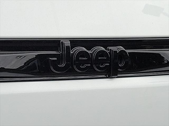 new 2025 Jeep Grand Cherokee car, priced at $46,135