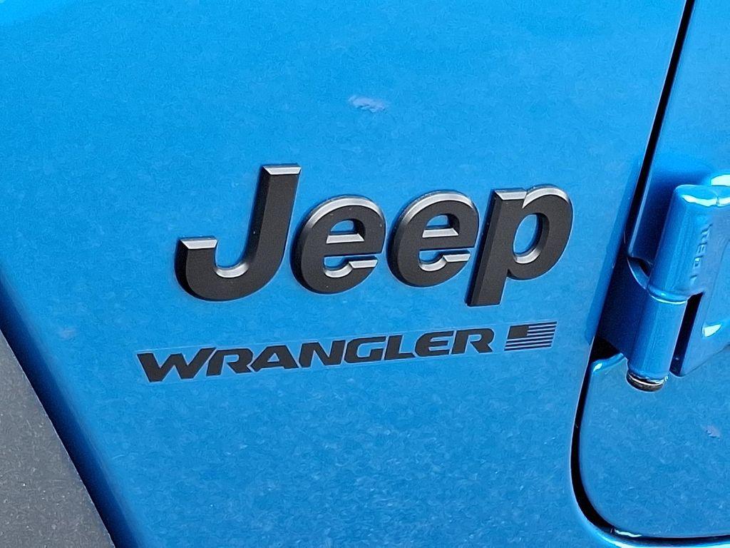 new 2025 Jeep Wrangler car, priced at $58,620