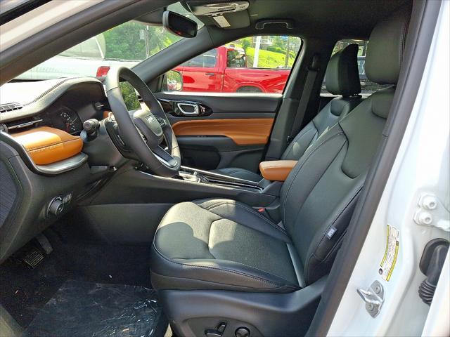 new 2025 Jeep Compass car, priced at $33,840